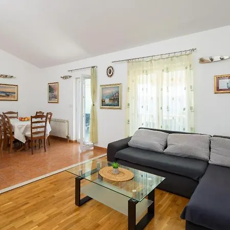 Apartment Darijo